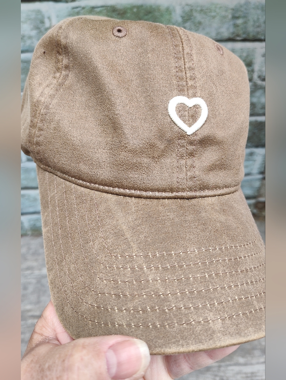 Khaki Women’s Embroidered ❤️ Baseball Cap